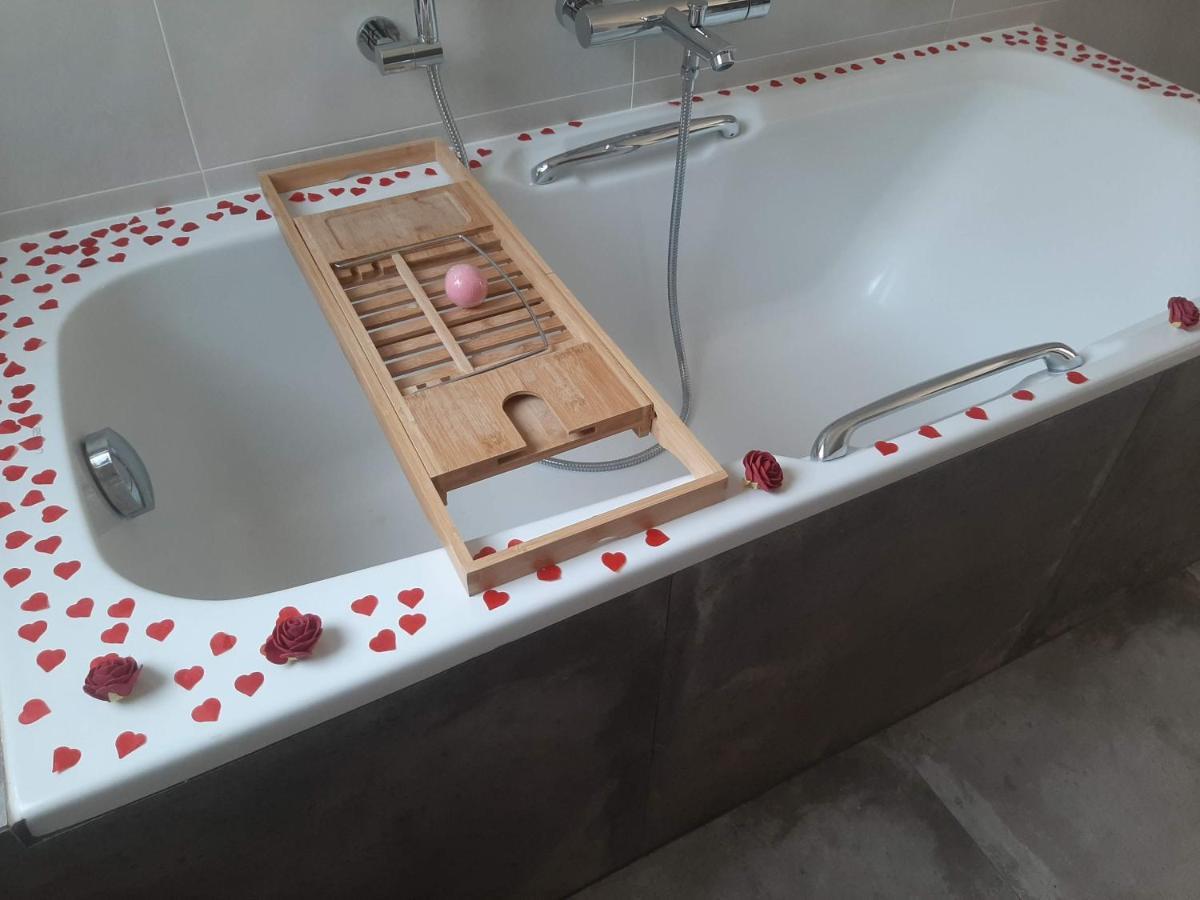 Bed And Breakfast Hans En Gridje ブレッダ エクステリア 写真